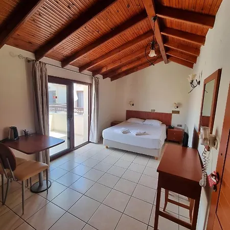 Mediterranean فندق 3*