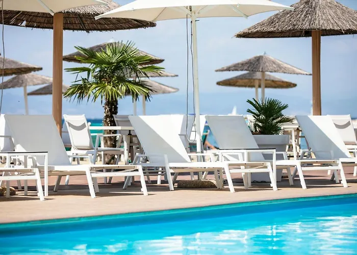 酒店 Mediterranean 3*